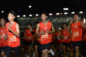 BIB: 26644, 26814, 26038, 22185, 265
                            <button type="button" onclick="openModal(10861192)" class="btn btn-primary btn-sm float-right btn-popup" data-toggle="modal" data-target=".modal-high-quality">
                        <i class="fas fa-shopping-cart"></i> Add to Cart
                    </button>
                                            <button type="button" onclick="isThisMe(10861192, true)" class="btn btn-success btn-sm float-right btn-popup btn-isme hidden" data-toggle="tooltip" data-placement="bottom" title="นี่คือรูปของคุณใช่ไหม คลิกที่นี่เพื่อเอาเข้าอัลบั้ม">
                        <i class="fas fa-plus"></i> Add to album
                    </button>
                    <button type="button" onclick="isThisMe(10861192, false)" class="btn btn-warning btn-sm float-right btn-popup btn-isnotme hidden">
                        <i class="fas fa-ban"></i> Remove from album
                    </button>